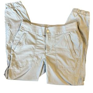Athleta Light Gray Trekkie Jogger 2.0 Size 6